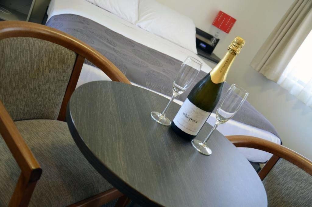 Oakey Motor Inn Номер фото