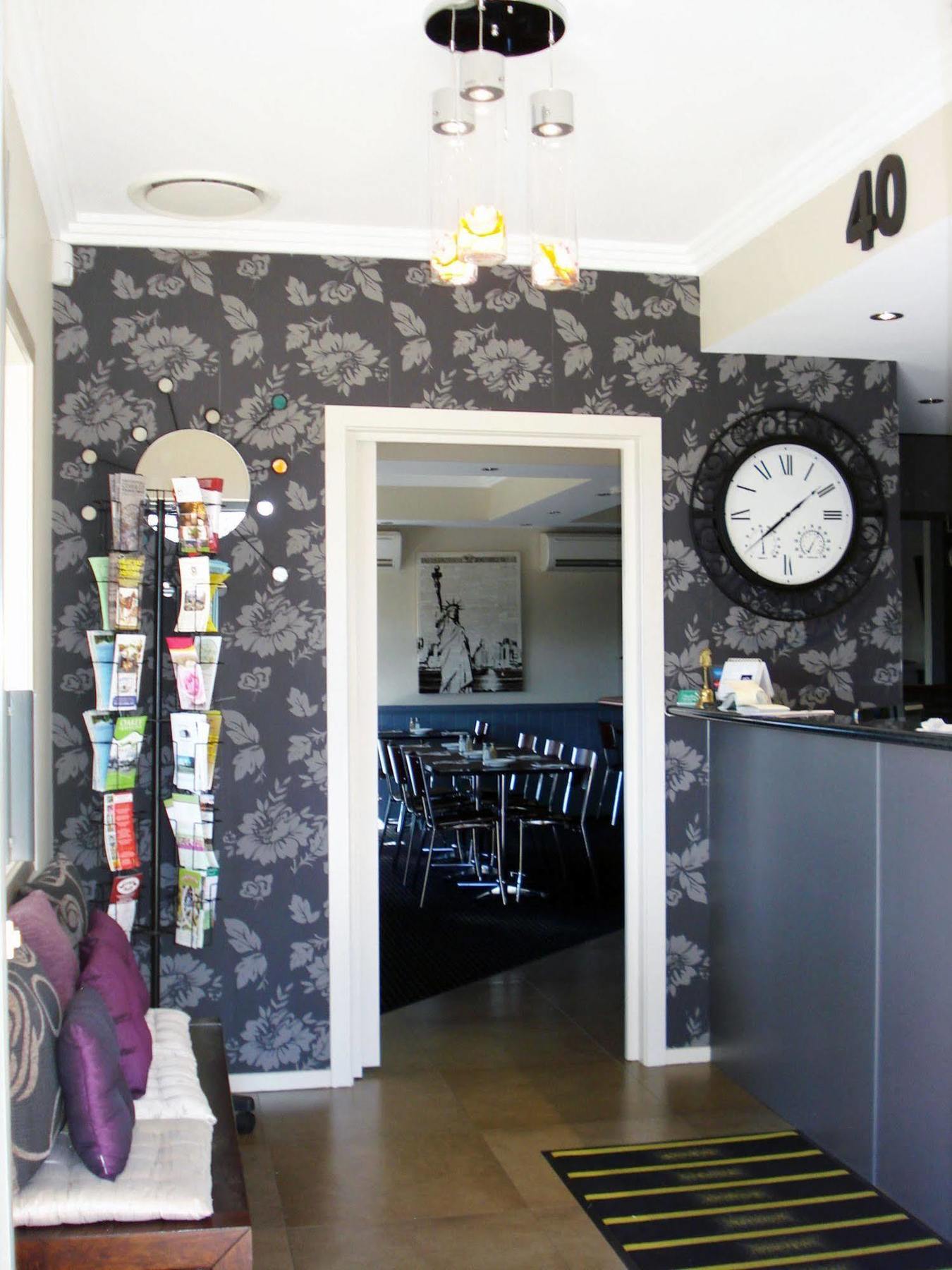 Oakey Motor Inn Экстерьер фото